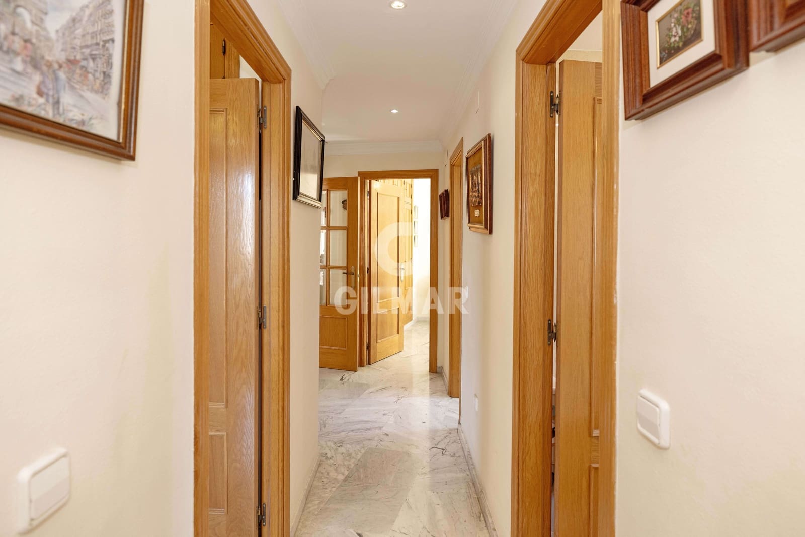 Piso de 4 habitaciones en Marbella en venta con garaje - 975.000 € (Ref: 10004536)