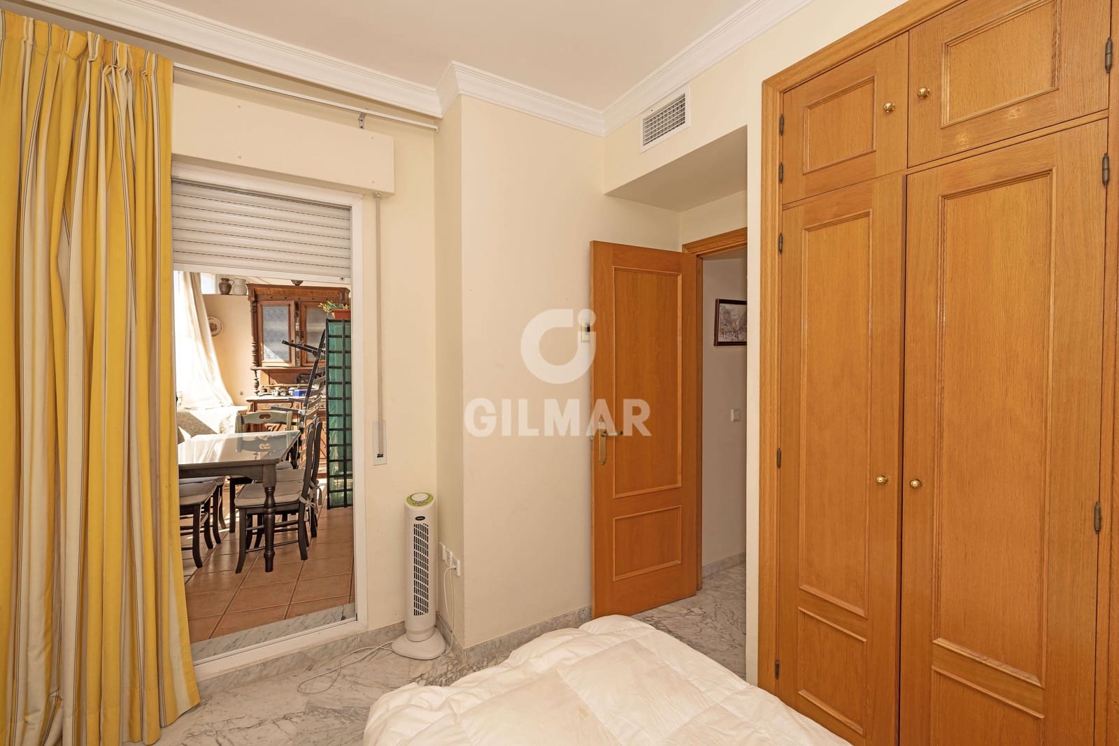 Piso de 4 habitaciones en Marbella en venta con garaje - 975.000 € (Ref: 10004536)
