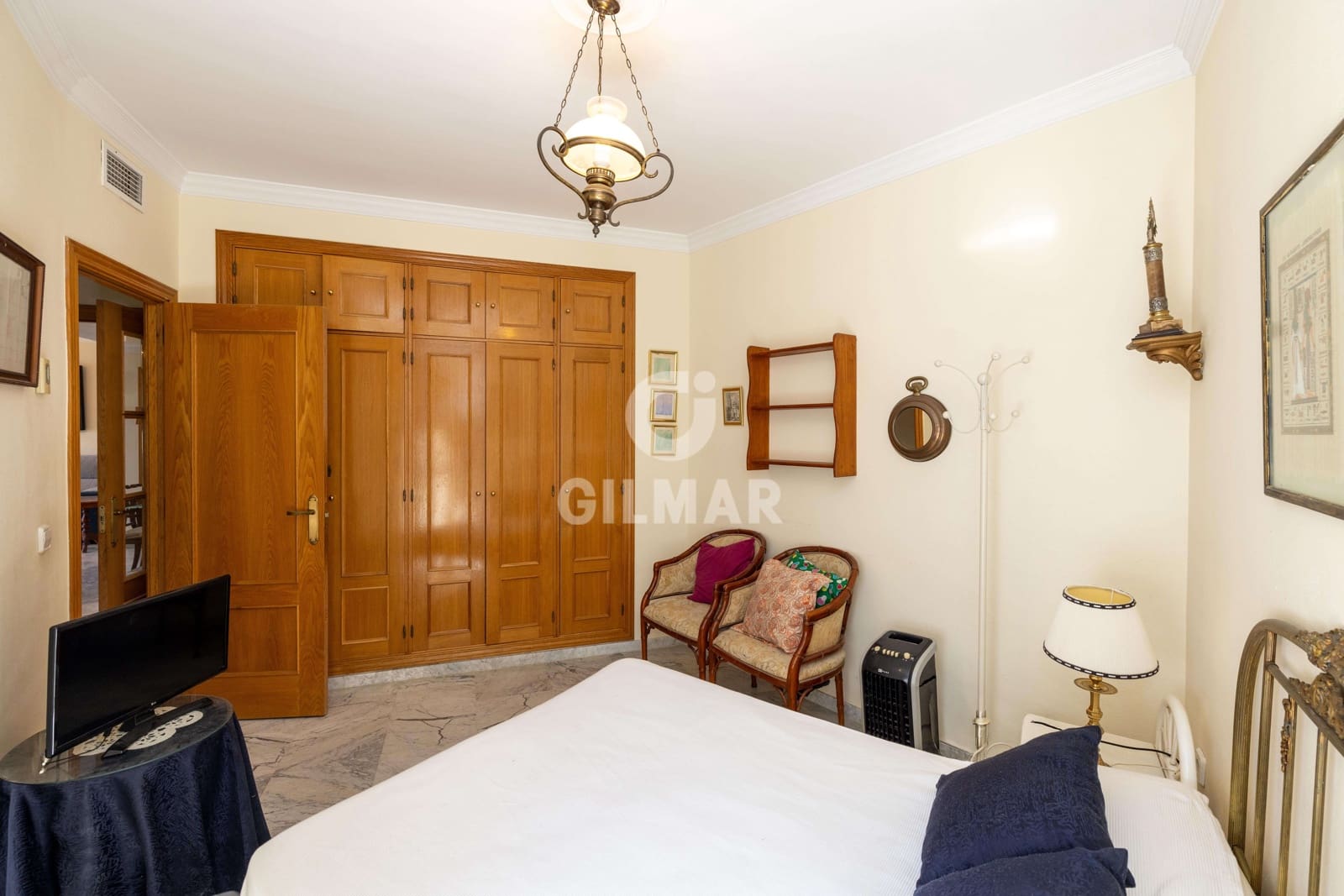 Piso de 4 habitaciones en Marbella en venta con garaje - 975.000 € (Ref: 10004536)