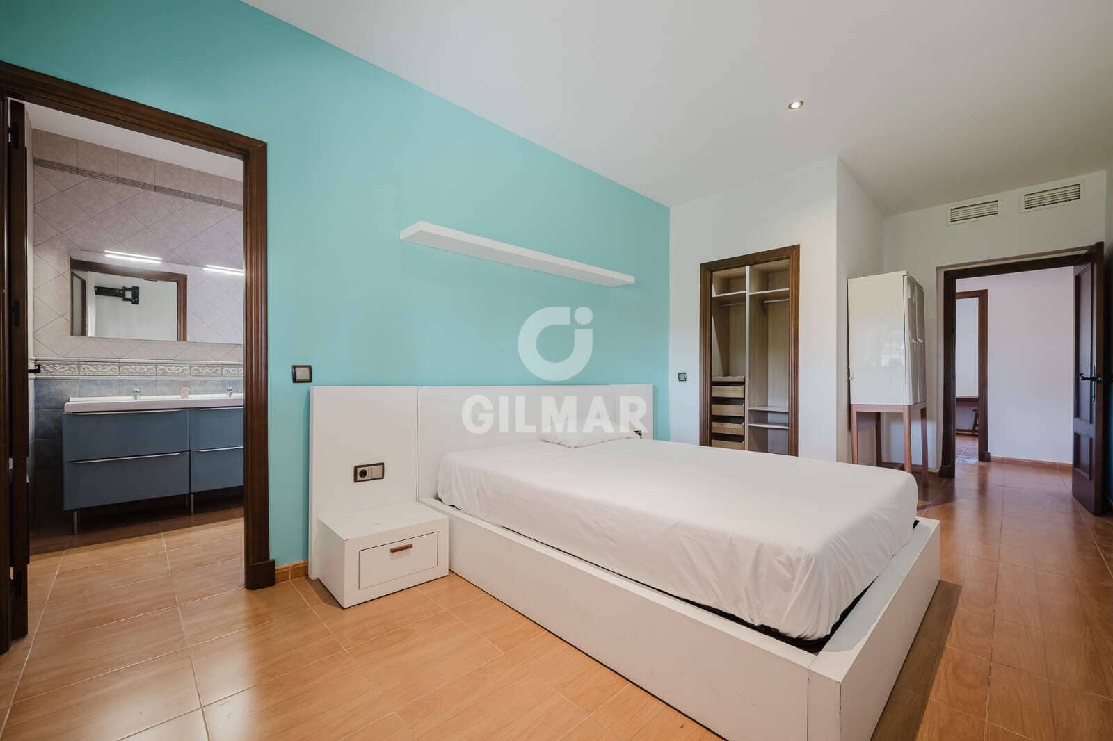 4 soverom Villa til salgs i Chiclana de la Frontera - € 325 000 (Ref: 10004537)