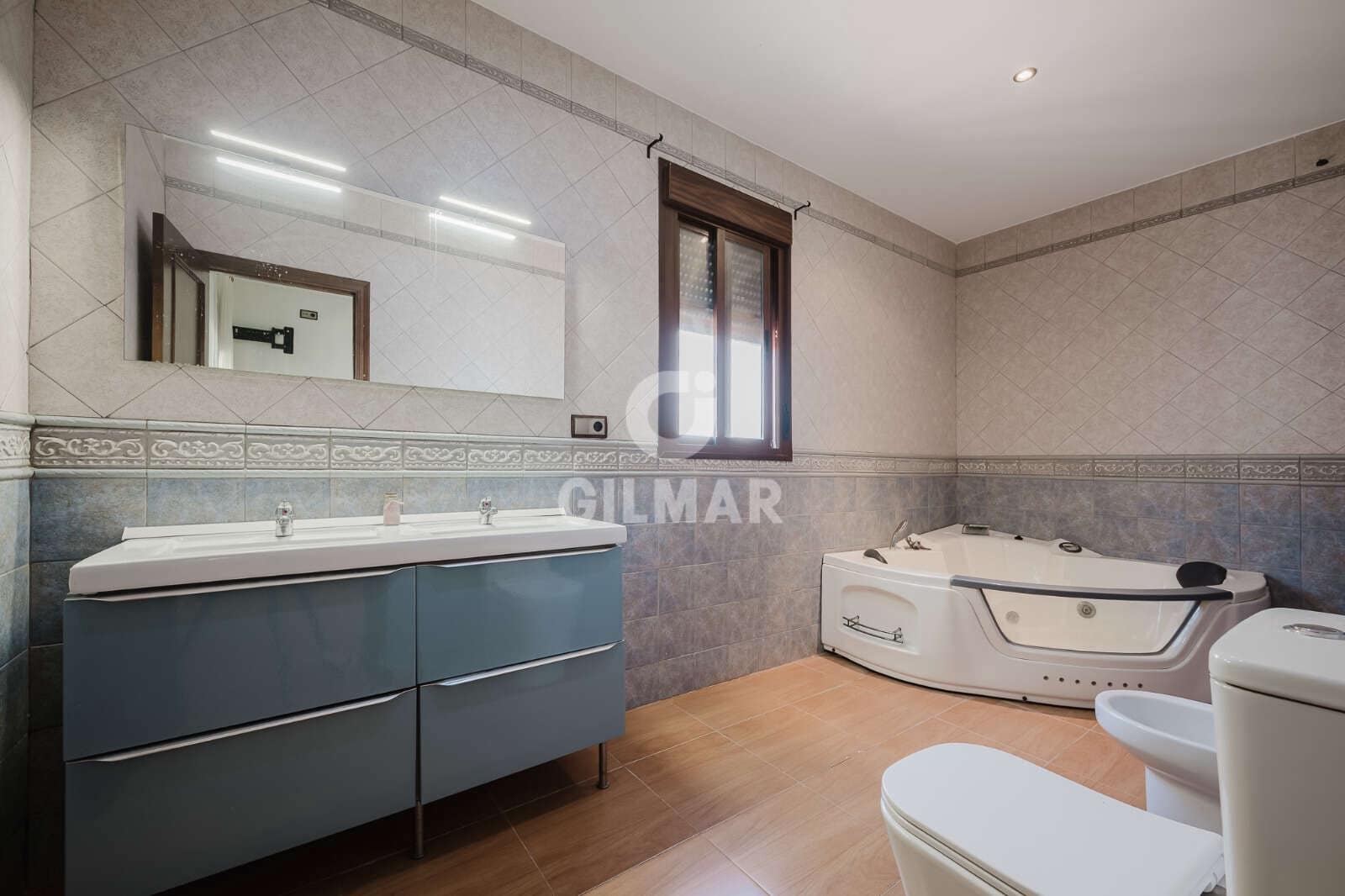 4 soverom Villa til salgs i Chiclana de la Frontera - € 325 000 (Ref: 10004537)