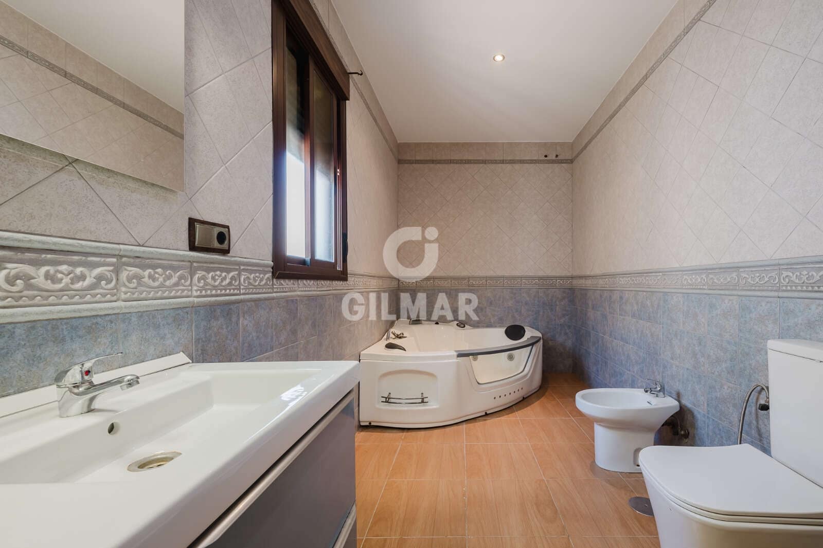 4 soverom Villa til salgs i Chiclana de la Frontera - € 325 000 (Ref: 10004537)