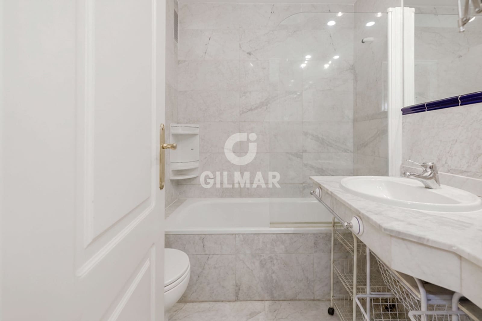 3 sypialnia Mieszkanie na sprzedaż w Guadalmina z basenem garażem - 660 000 € (Ref: 10007932)