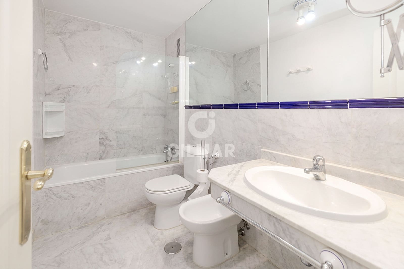 3 sypialnia Mieszkanie na sprzedaż w Guadalmina z basenem garażem - 660 000 € (Ref: 10007932)