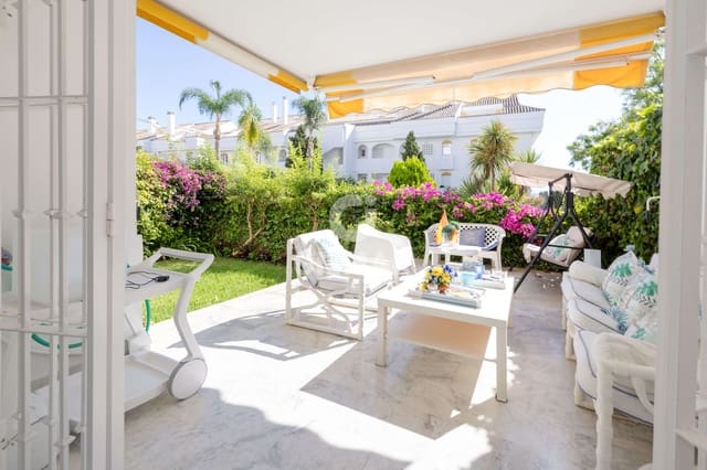 3 sypialnia Mieszkanie na sprzedaż w Guadalmina Baja, Marbella z basenem garażem - 660 000 € (Ref: 10007932)
