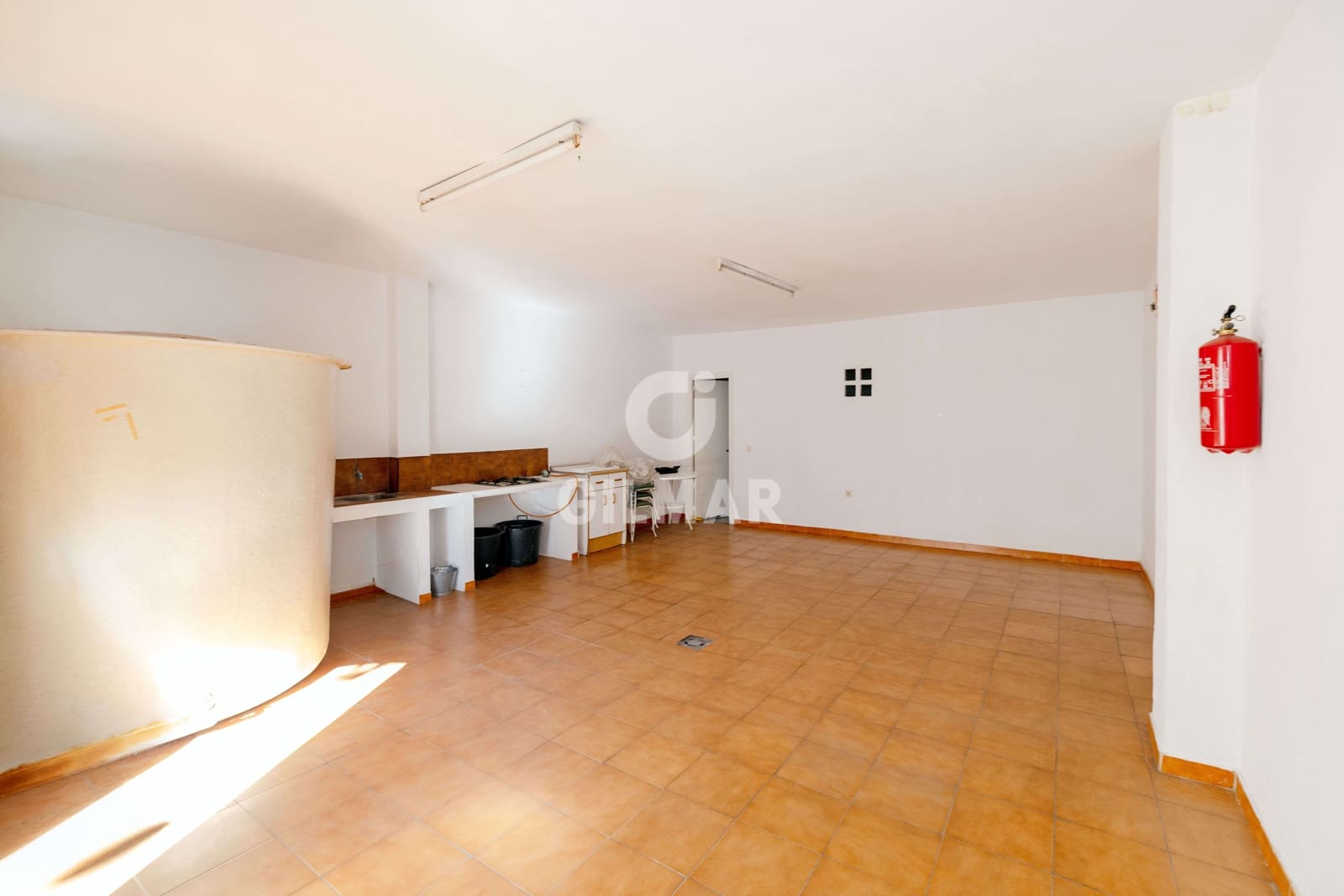 3 bedroom Terraced Villa for sale in Marbella with garage - € 560,000 (Ref: 10009671)