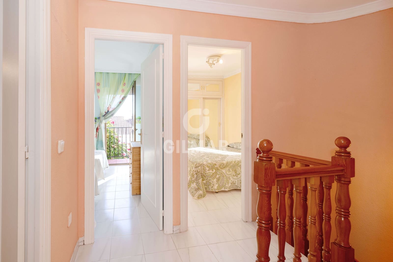 3 bedroom Terraced Villa for sale in Marbella with garage - € 560,000 (Ref: 10009671)