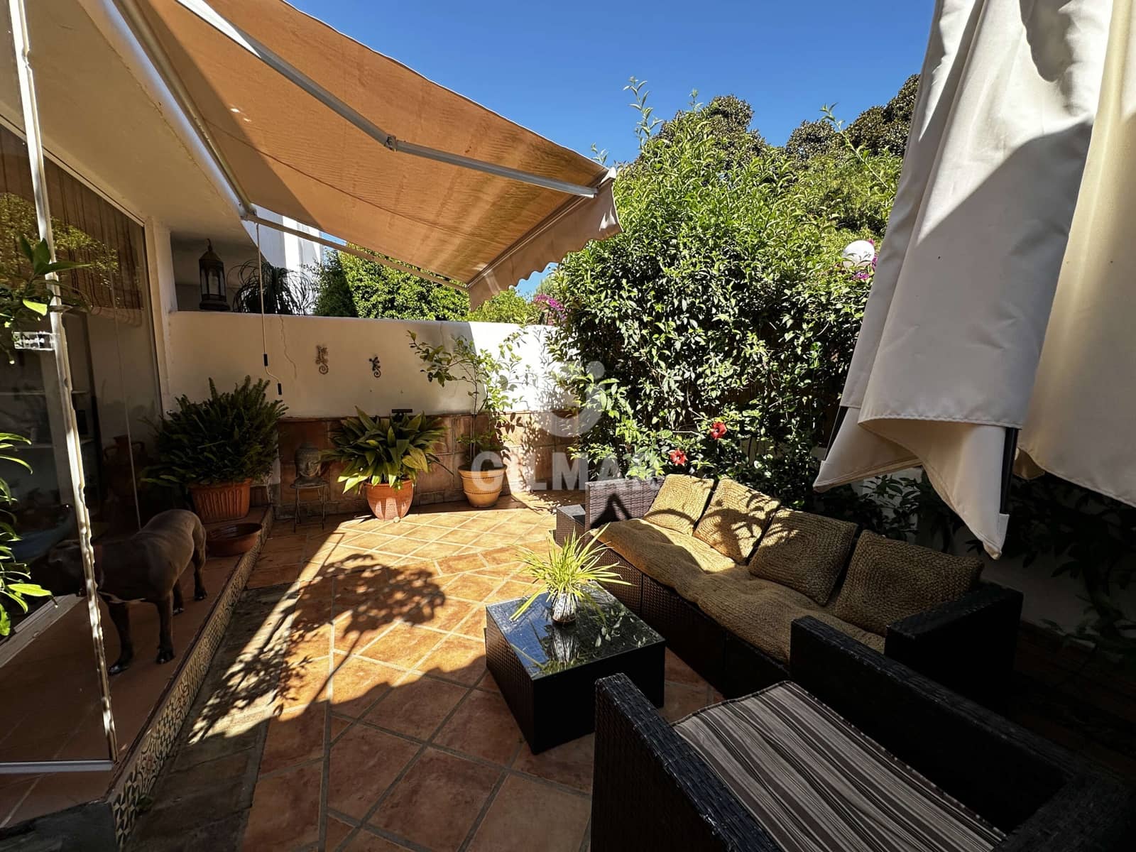 3 sovrum Radhus till salu i Golden Mile med pool - 750 000 € (Ref: 10009886)