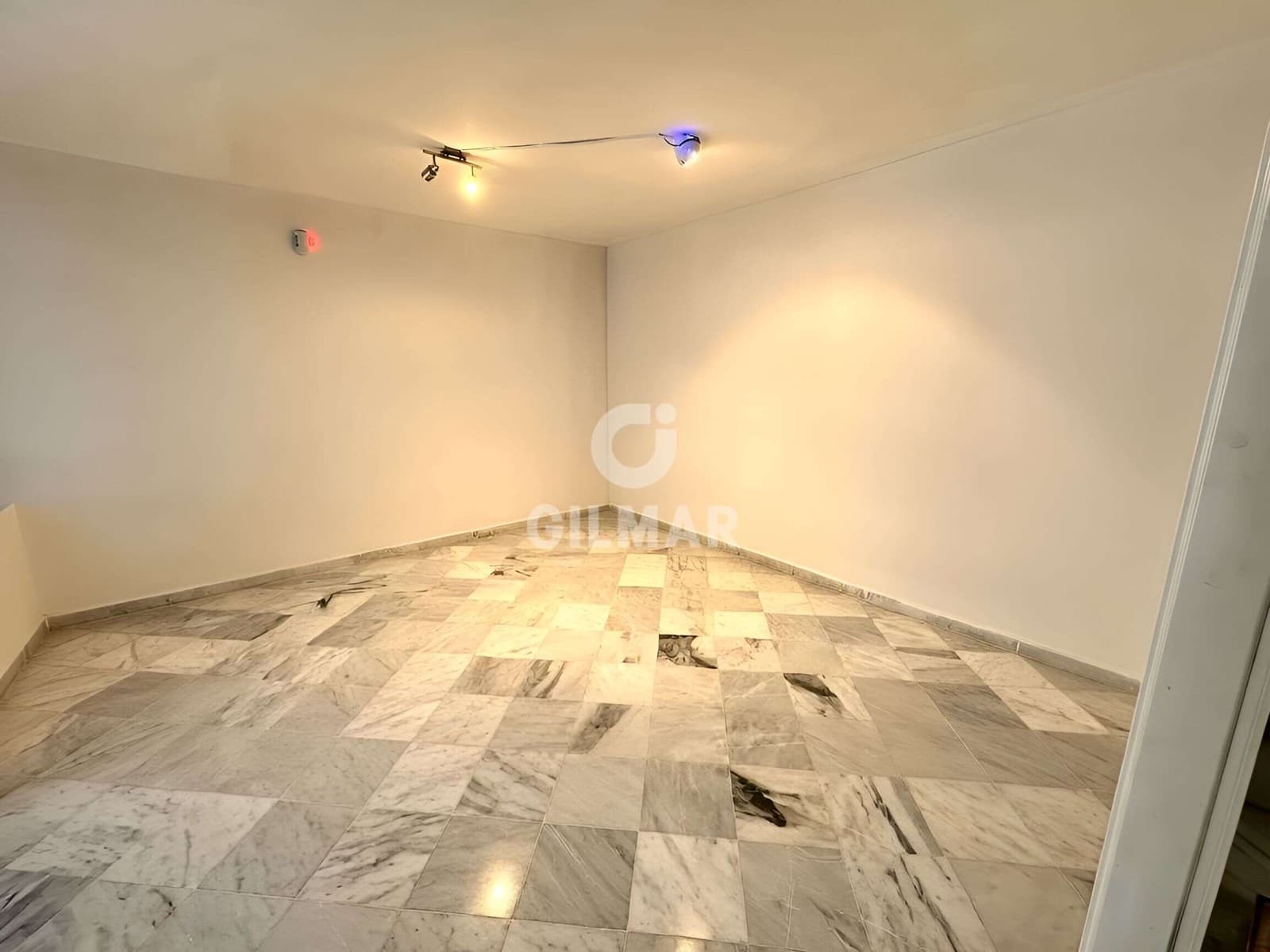 3 camera da letto Villetta a Schiera in vendita in Golden Mile con piscina - 750.000 € (Rif: 10009886)