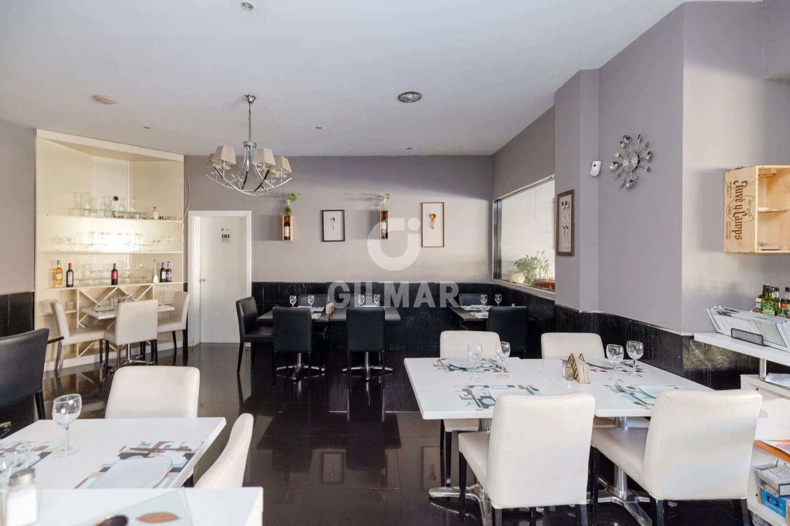 Commercial for sale in El Paraiso - € 2,050,000 (Ref: 10009957)
