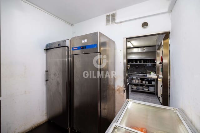 Local Comercial en El Paraiso, Estepona en venta - 2.050.000 € (Ref: 10009957)