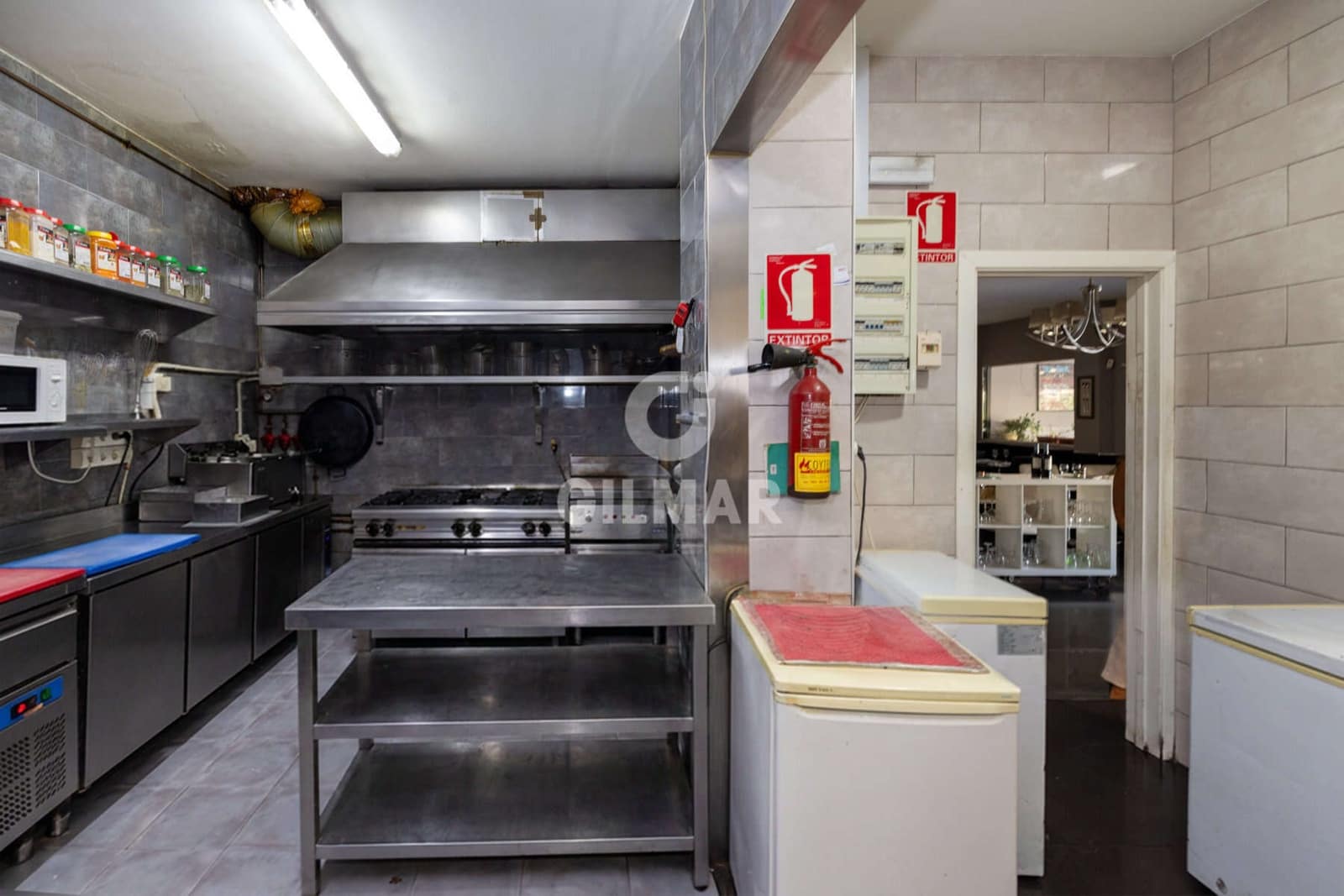 Commercial for sale in El Paraiso - € 2,050,000 (Ref: 10009957)