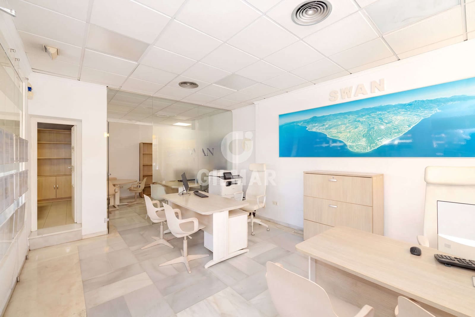 Commercial for sale in El Paraiso - € 2,050,000 (Ref: 10009957)