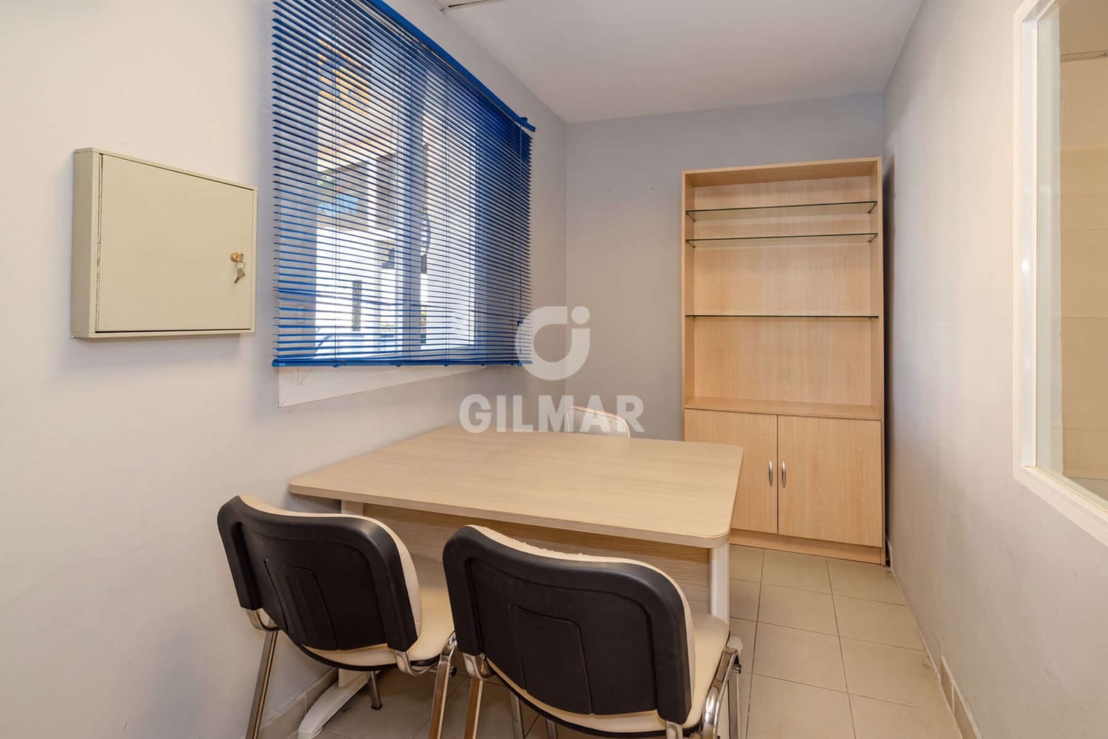 Commercial for sale in El Paraiso - € 2,050,000 (Ref: 10009957)