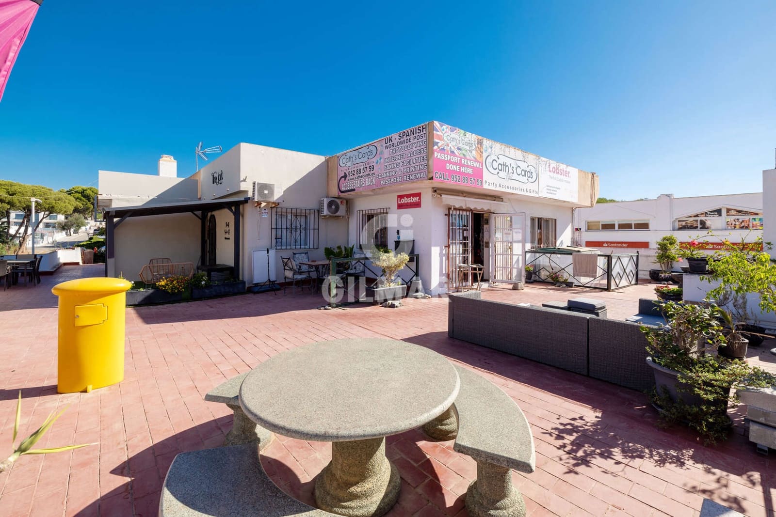 Commercial for sale in El Paraiso - € 2,050,000 (Ref: 10009957)