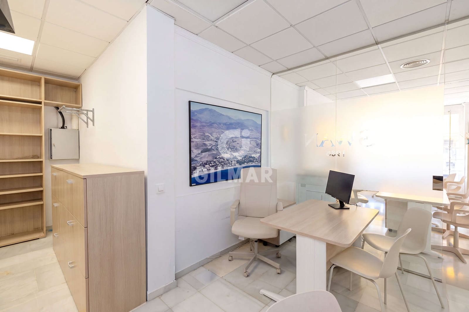 Commercial for sale in El Paraiso - € 2,050,000 (Ref: 10009957)