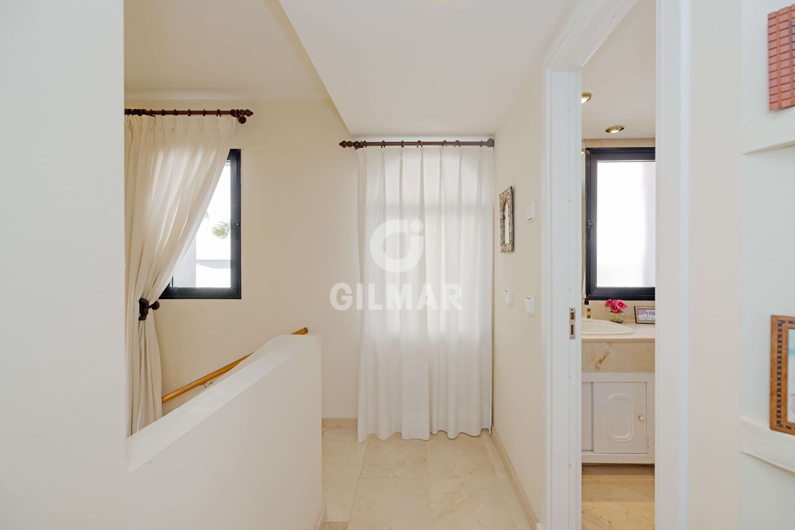 Piso de 3 habitaciones en Golden Mile en venta con piscina garaje - 775.000 € (Ref: 10011935)