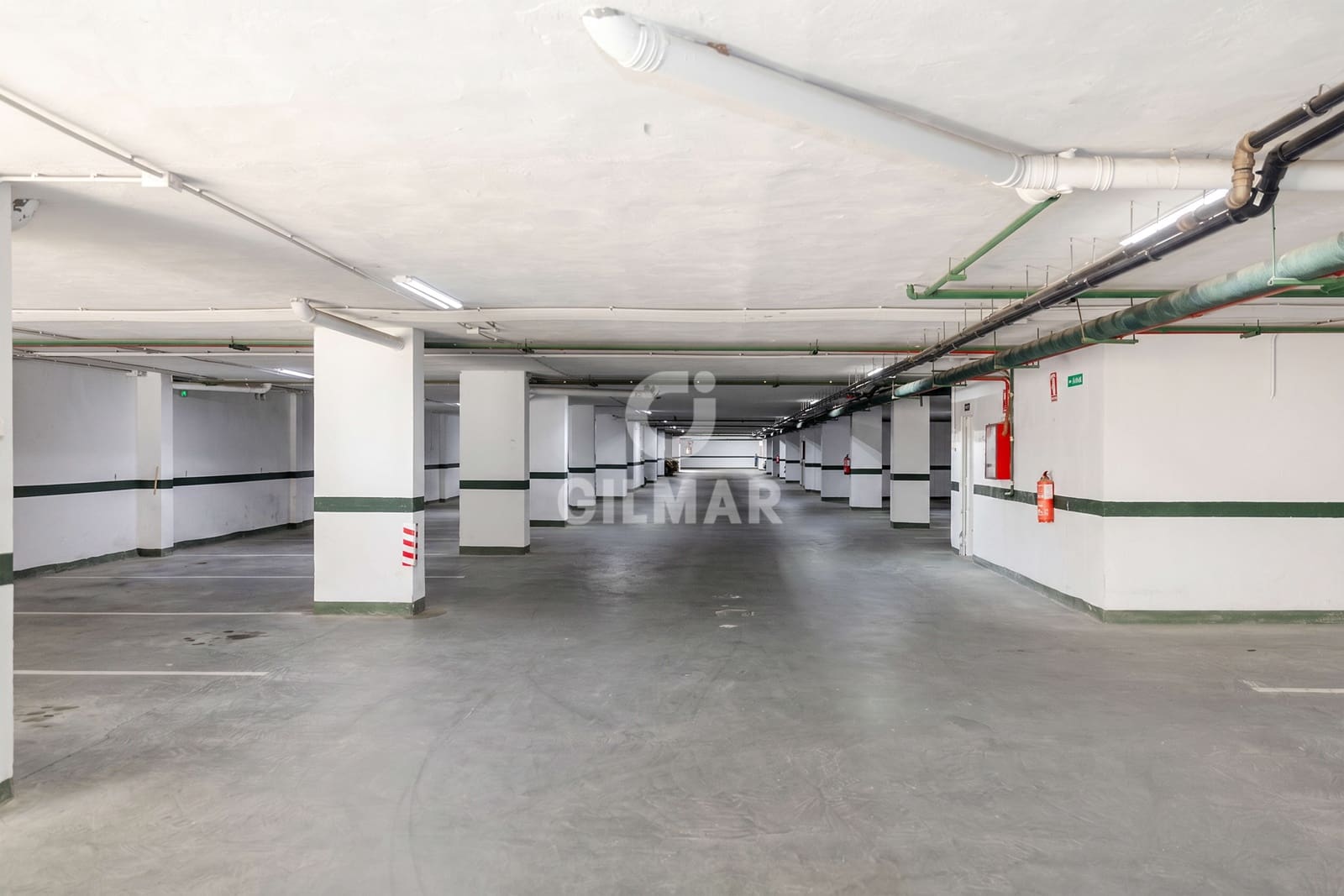 Piso de 3 habitaciones en Golden Mile en venta con piscina garaje - 775.000 € (Ref: 10011935)