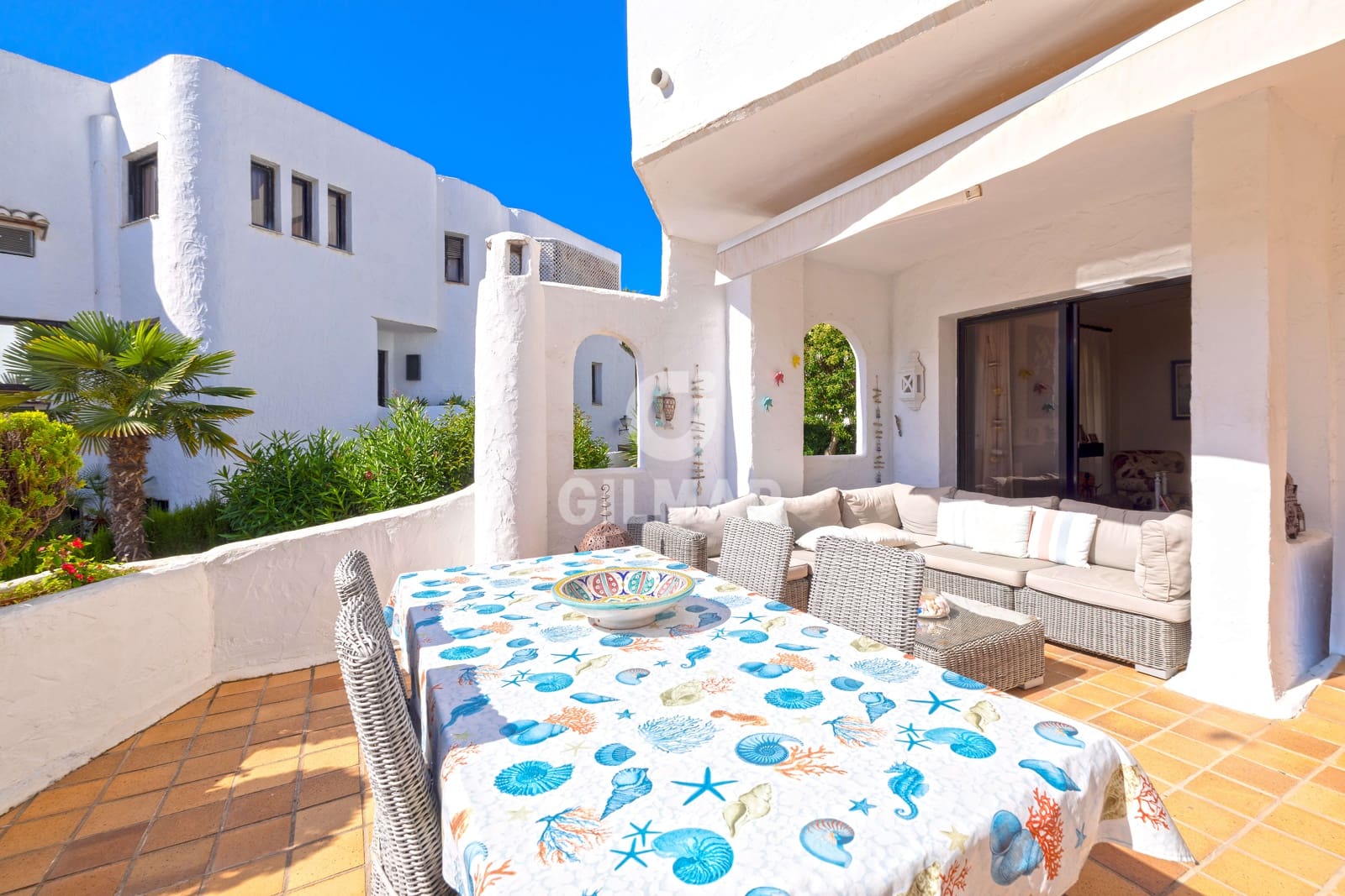 Piso de 3 habitaciones en Golden Mile en venta con piscina garaje - 775.000 € (Ref: 10011935)