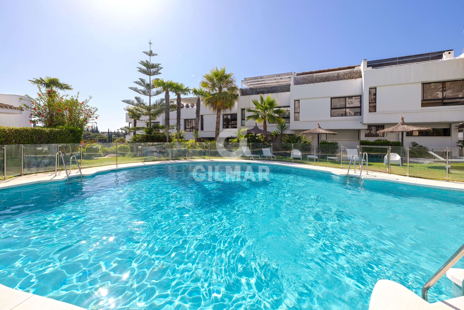 Piso de 3 habitaciones en Golden Mile en venta con piscina garaje - 775.000 € (Ref: 10011935)