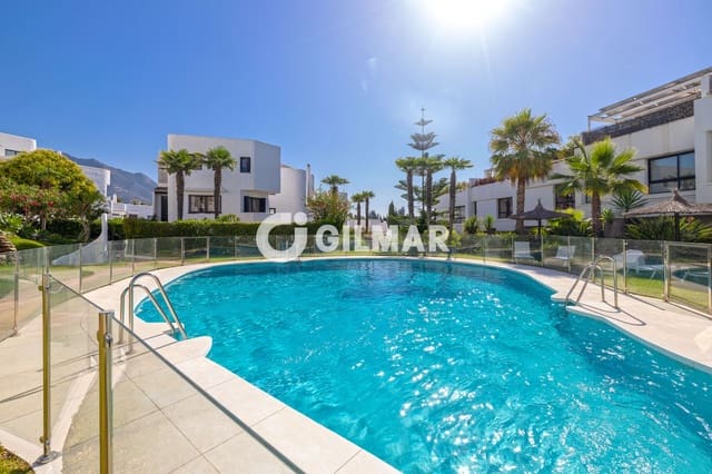 3 soveværelse Lejlighed til salg i Lomas De Marbella, Marbella med swimmingpool garage - € 725.000 (Ref: 10011935)