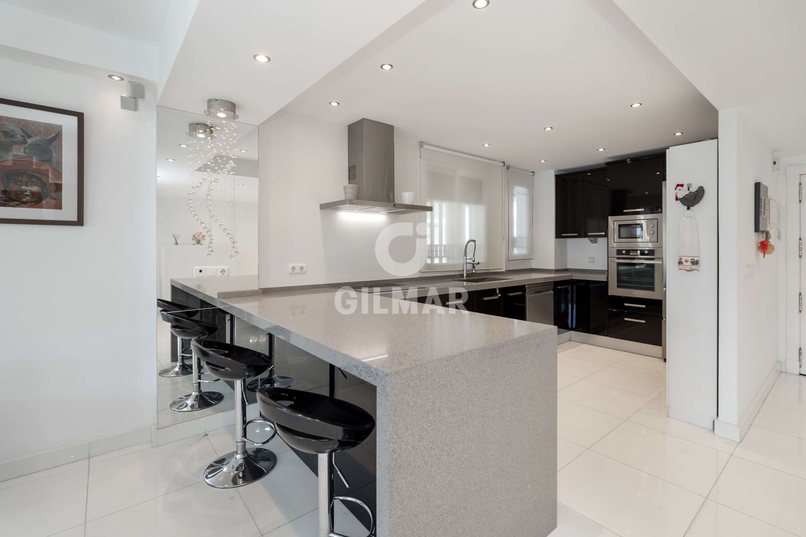 4 chambre Appartement à vendre à Golden Mile avec piscine garage - 3 300 000 € (Ref: 10011936)