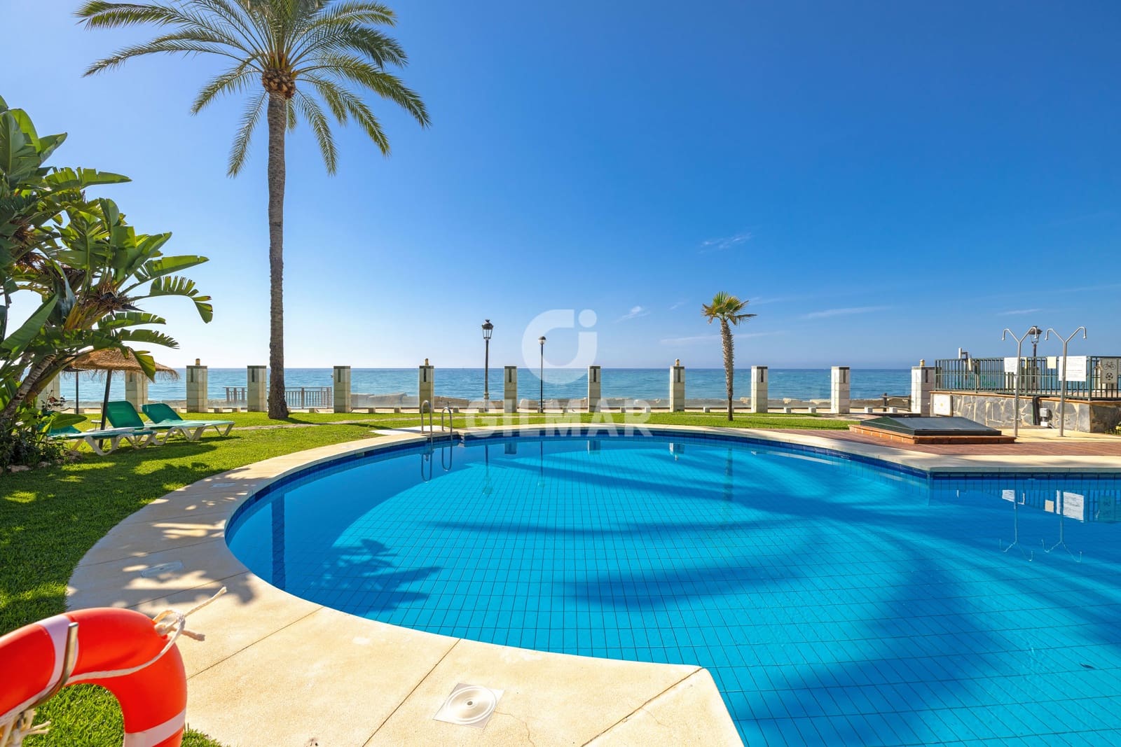 4 chambre Appartement à vendre à Golden Mile avec piscine garage - 3 300 000 € (Ref: 10011936)
