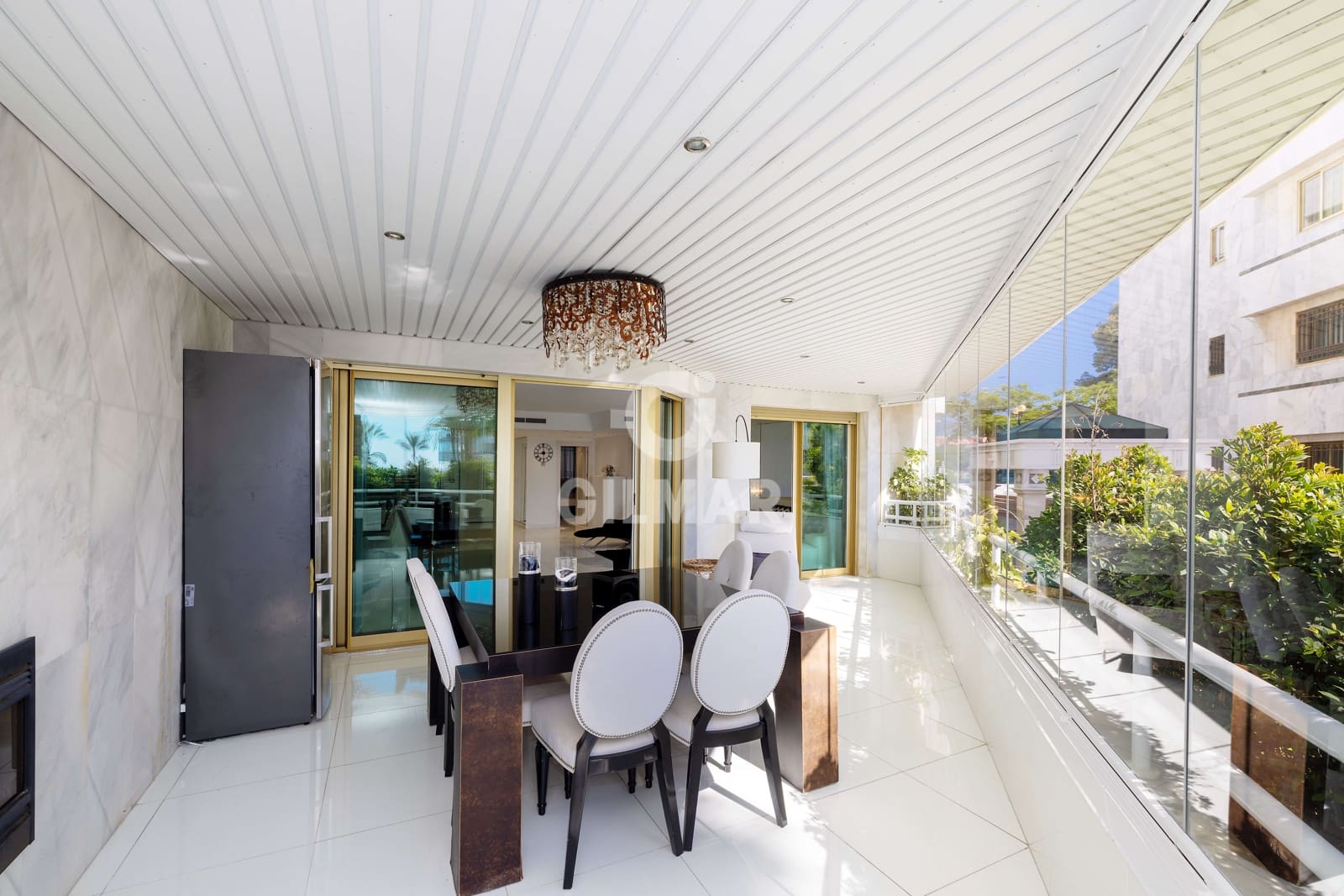 4 chambre Appartement à vendre à Golden Mile avec piscine garage - 3 300 000 € (Ref: 10011936)