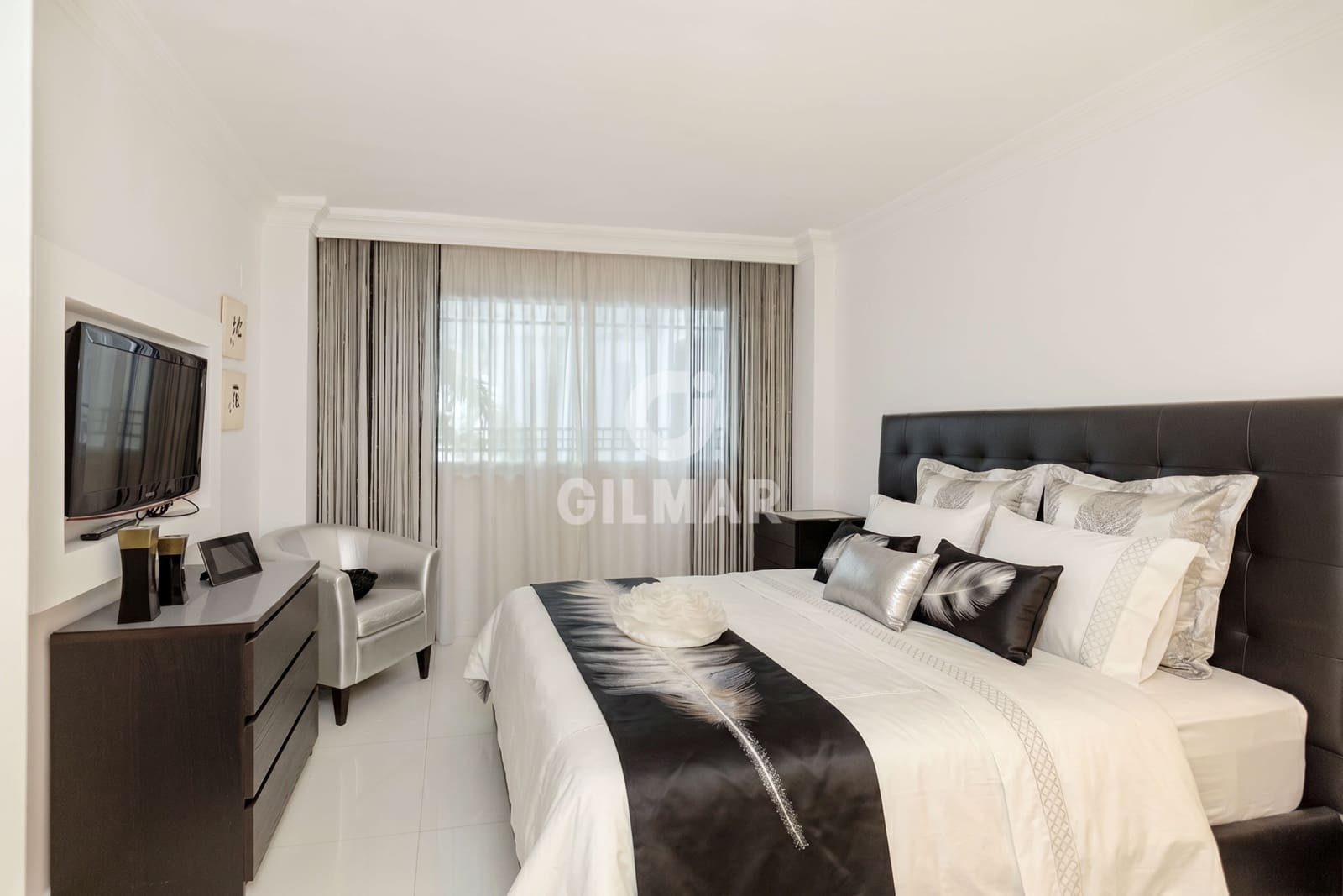 4 chambre Appartement à vendre à Golden Mile avec piscine garage - 3 300 000 € (Ref: 10011936)