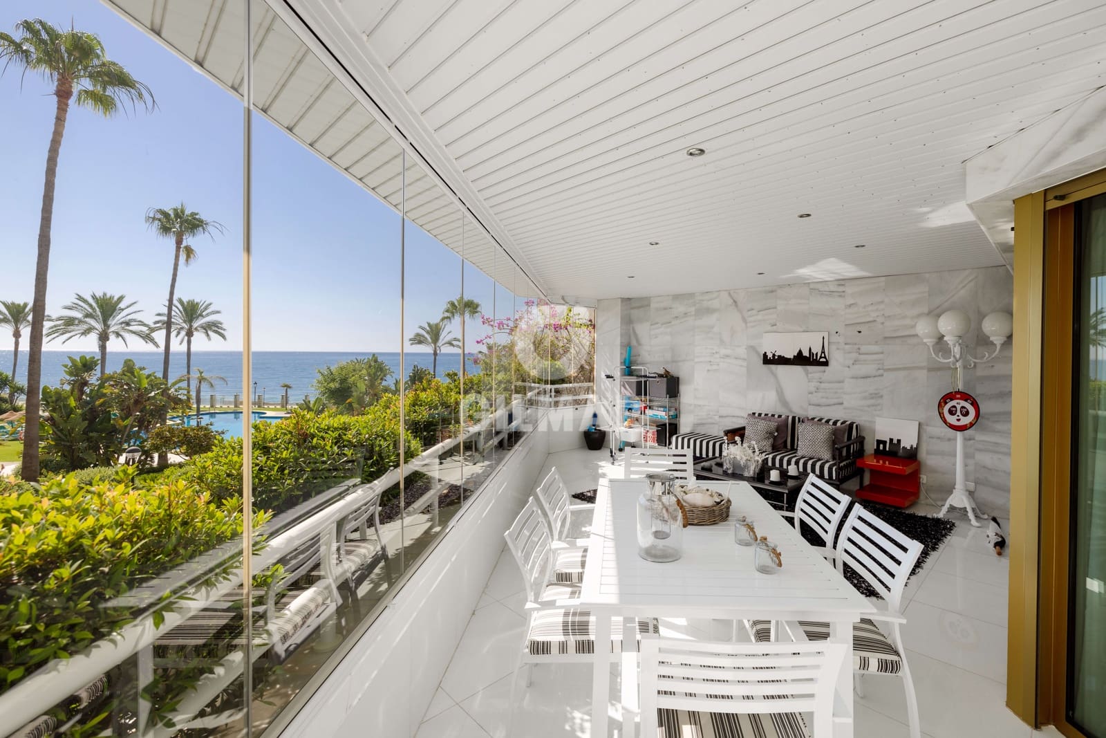 4 chambre Appartement à vendre à Golden Mile avec piscine garage - 3 300 000 € (Ref: 10011936)