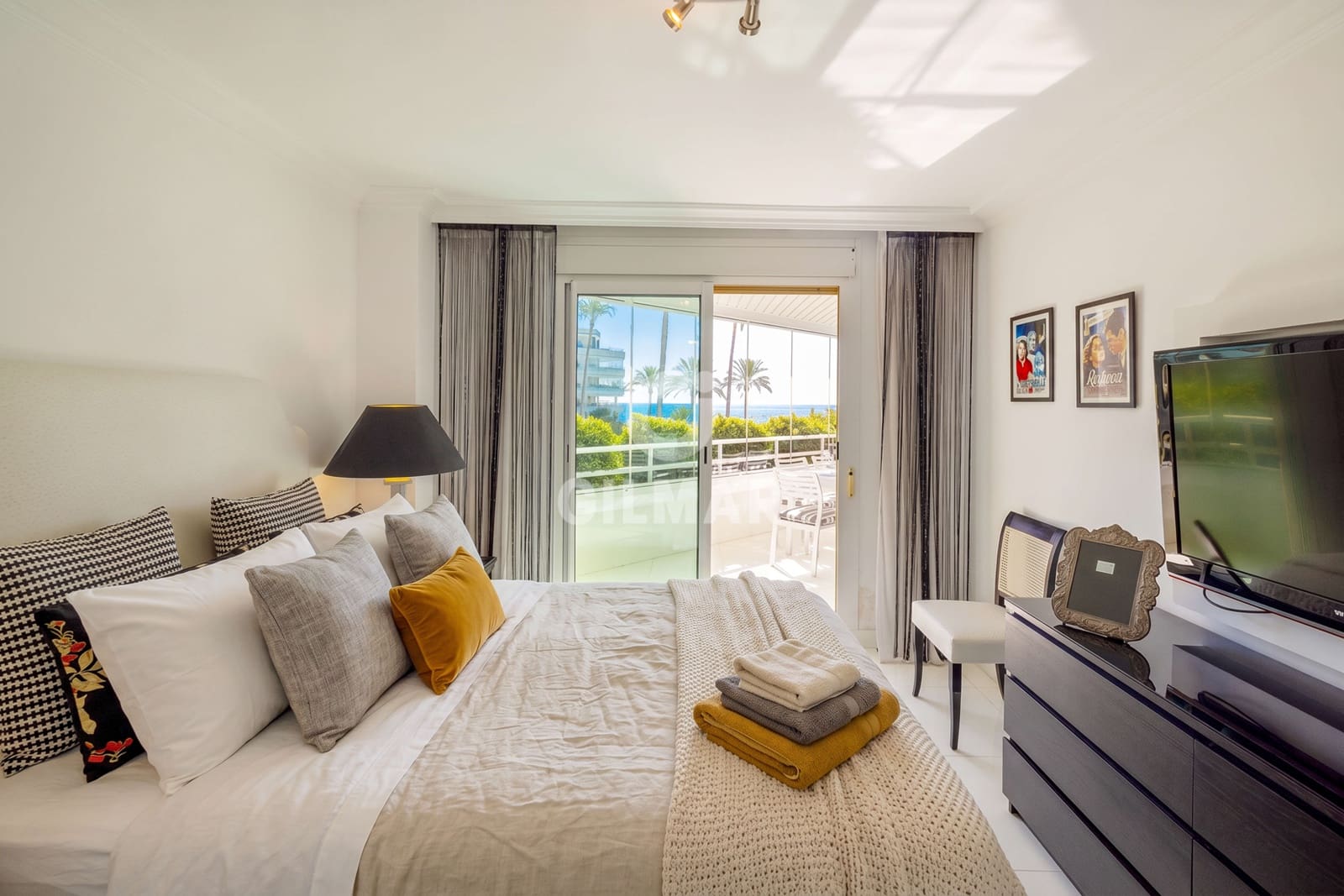 4 chambre Appartement à vendre à Golden Mile avec piscine garage - 3 300 000 € (Ref: 10011936)