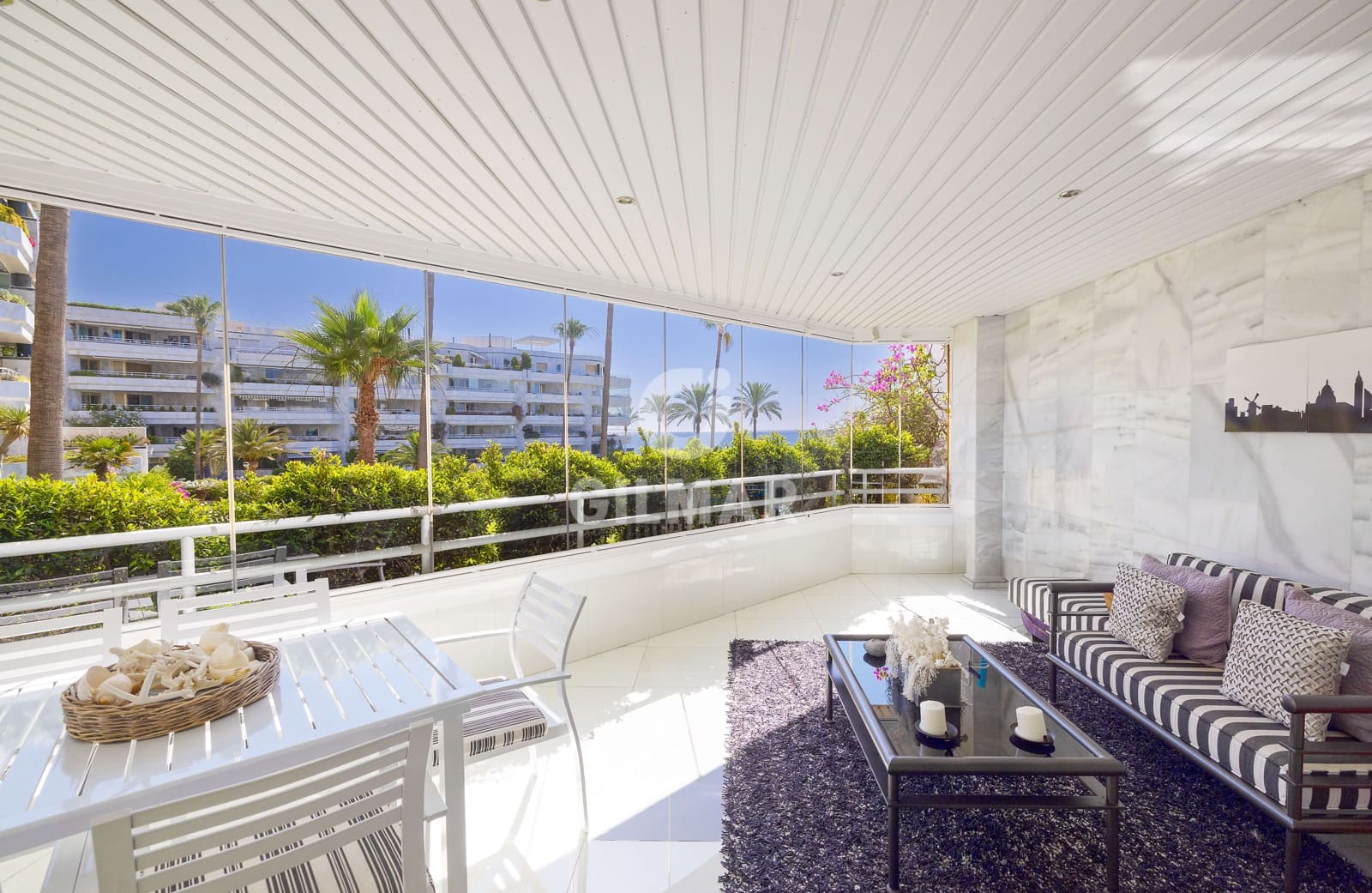 4 chambre Appartement à vendre à Golden Mile avec piscine garage - 3 300 000 € (Ref: 10011936)