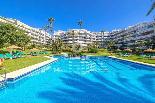 4 chambre Appartement à vendre à Lomas De Marbella, Marbella avec piscine garage - 3 300 000 € (Ref: 10011936)