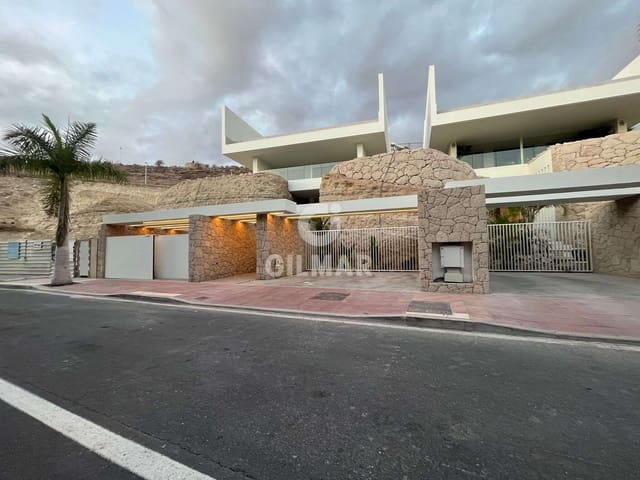 4 Zimmer Villa zu verkaufen in La Caldera, Adeje mit Pool Garage - 4.000.000 € (Ref: 10012625)