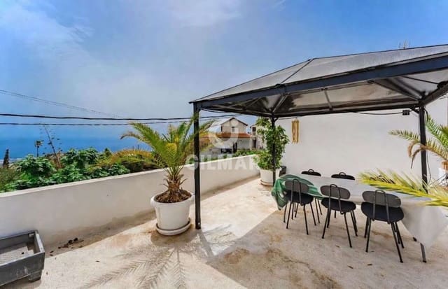 2 soveværelse Rækkehus til salg i Los Menores, Adeje med garage - € 319.000 (Ref: 10012628)