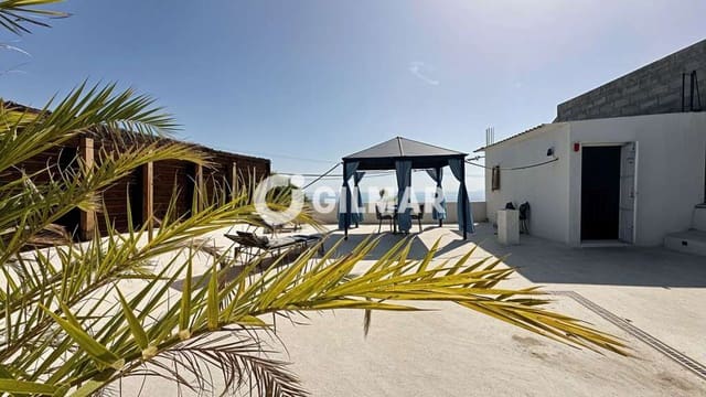 2 slaapkamer Rijtjeshuis te koop in Los Menores, Adeje met garage - € 319.000 (Ref: 10012628)