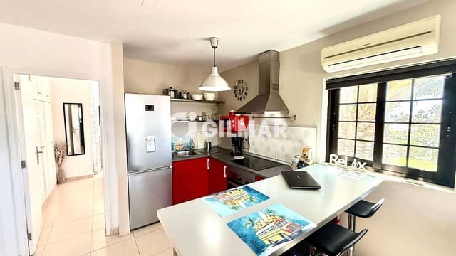 2 soveværelse Lejlighed til salg i Amarilla Golf, San Miguel de Abona med swimmingpool - € 279.000 (Ref: 10012629)