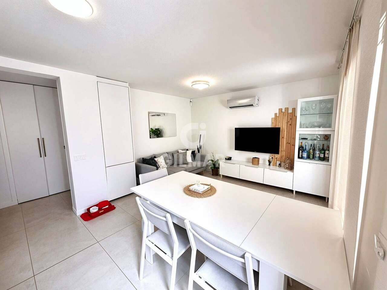 2 slaapkamer Halfvrijstaande villa te koop in Golf del Sur met zwembad garage - € 349.000 (Ref: 10012633)