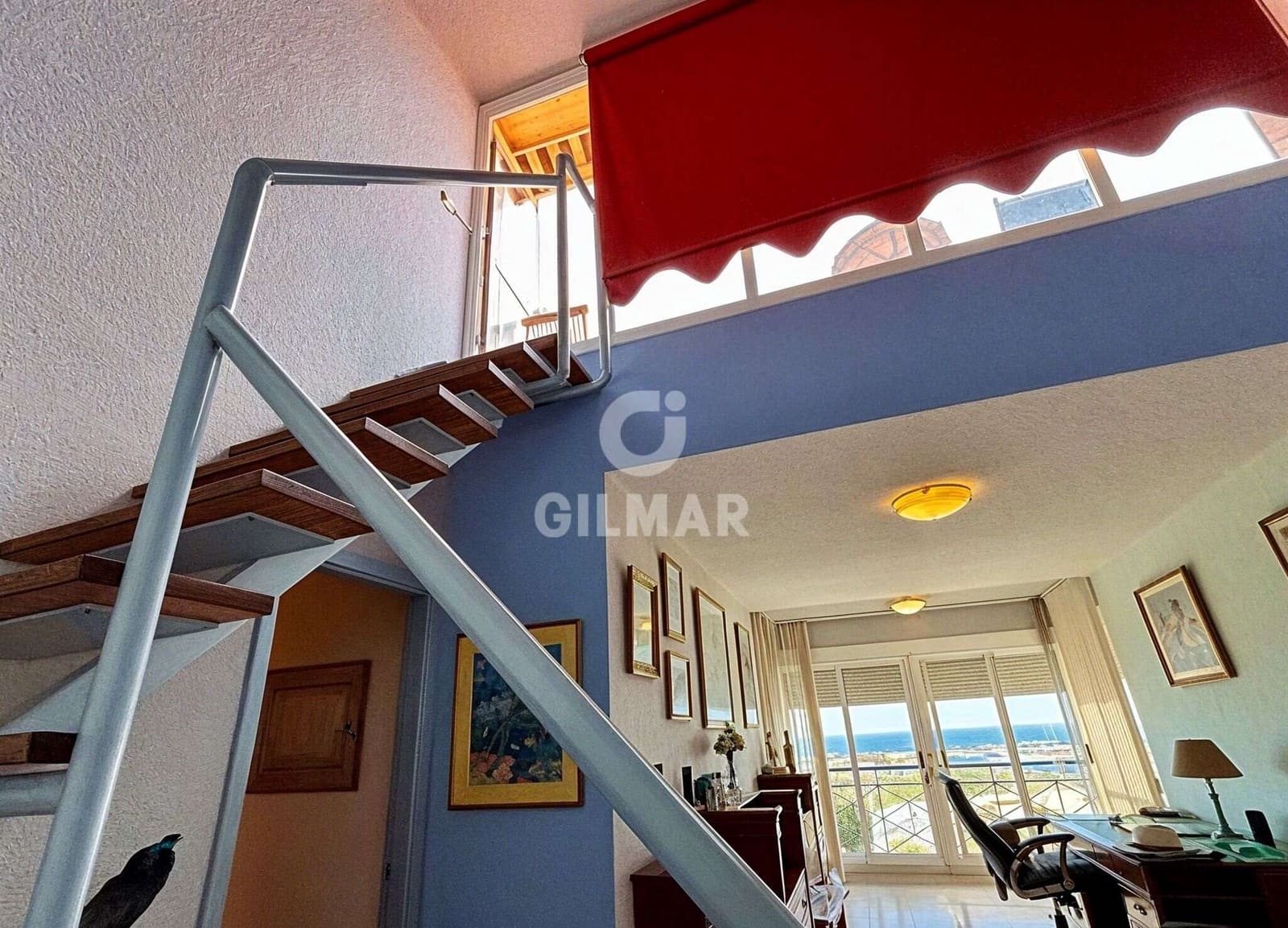 Ático de 2 habitaciones en Parque de la Reina en venta con garaje - 315.000 € (Ref: 10012635)