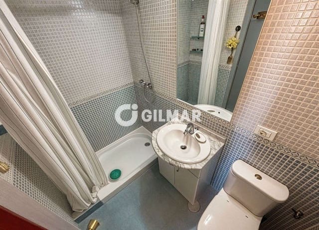 2 quarto Penthouse para venda em Parque de la Reina, Arona com piscina garagem - 315 000 € (Ref: 10012635)