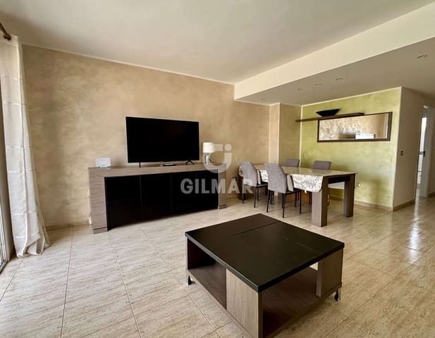 Piso de 4 habitaciones en Playa del Duque, Adeje en venta - 469.000 € (Ref: 10012636)