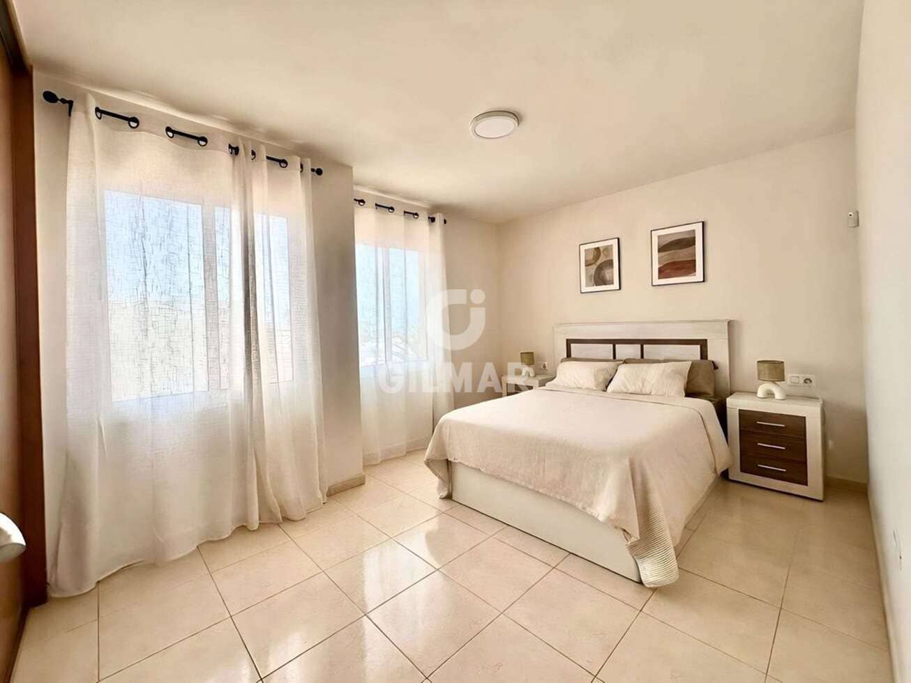 2 quarto Moradia Geminada para venda em Palm-Mar com piscina garagem - 650 000 € (Ref: 10012638)