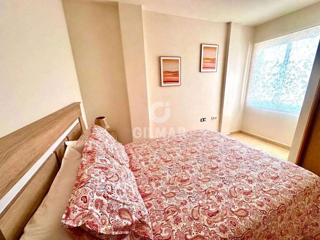2 quarto Moradia Geminada para venda em Palm-Mar com piscina garagem - 650 000 € (Ref: 10012638)