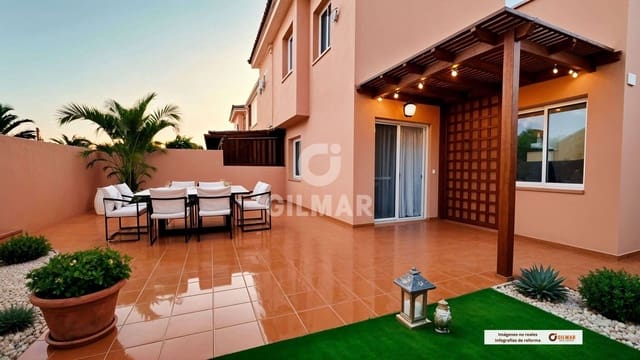 2 quarto Moradia Geminada para venda em Palm-Mar, Arona com piscina garagem - 650 000 € (Ref: 10012638)