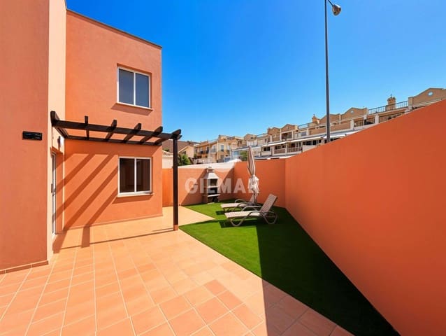 2 quarto Moradia Geminada para venda em Palm-Mar, Arona com piscina garagem - 650 000 € (Ref: 10012638)