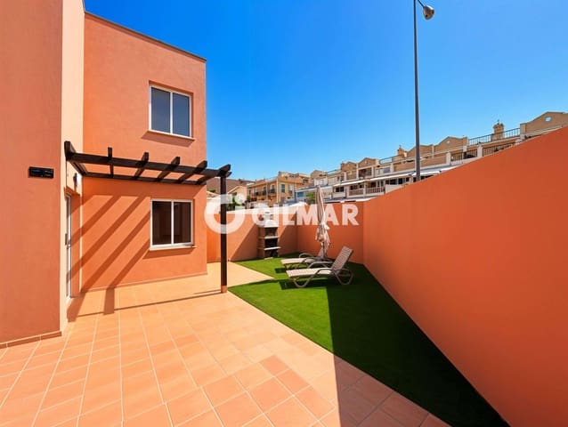 2 soveværelse Semi-Rækkehus til salg i Palm-Mar, Arona med swimmingpool garage - € 595.000 (Ref: 10012638)