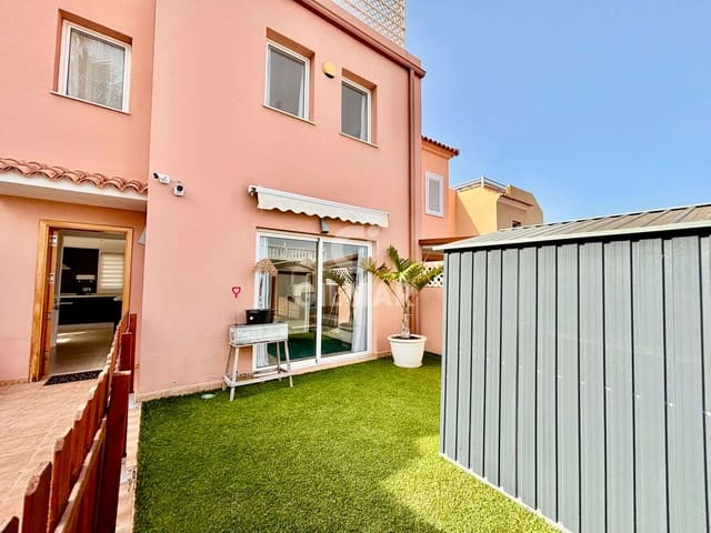 2 bedroom Semi-detached Villa for sale in Playa de Fañabé Alto, Adeje with garage - € 799,000 (Ref: 10012639)