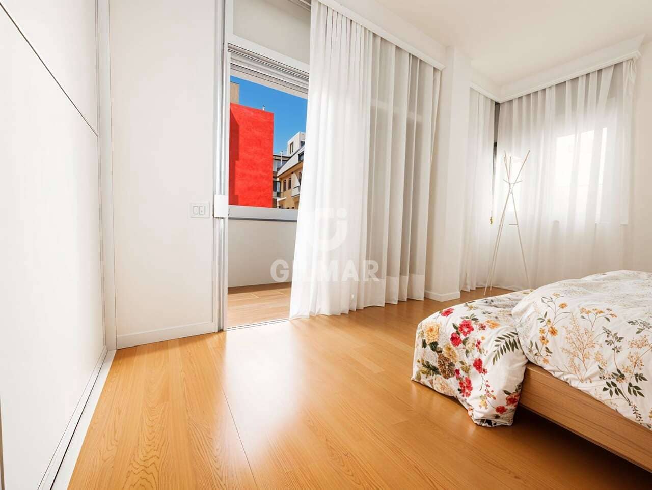 3 bedroom Flat for sale in El Medano - € 415,000 (Ref: 10012640)