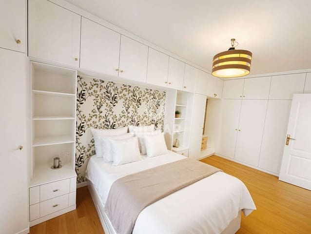 3 bedroom Flat for sale in El Medano, Granadilla de Abona - € 415,000 (Ref: 10012640)
