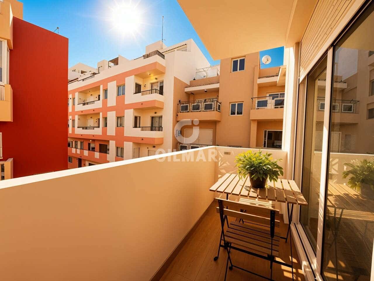 3 bedroom Flat for sale in El Medano - € 415,000 (Ref: 10012640)